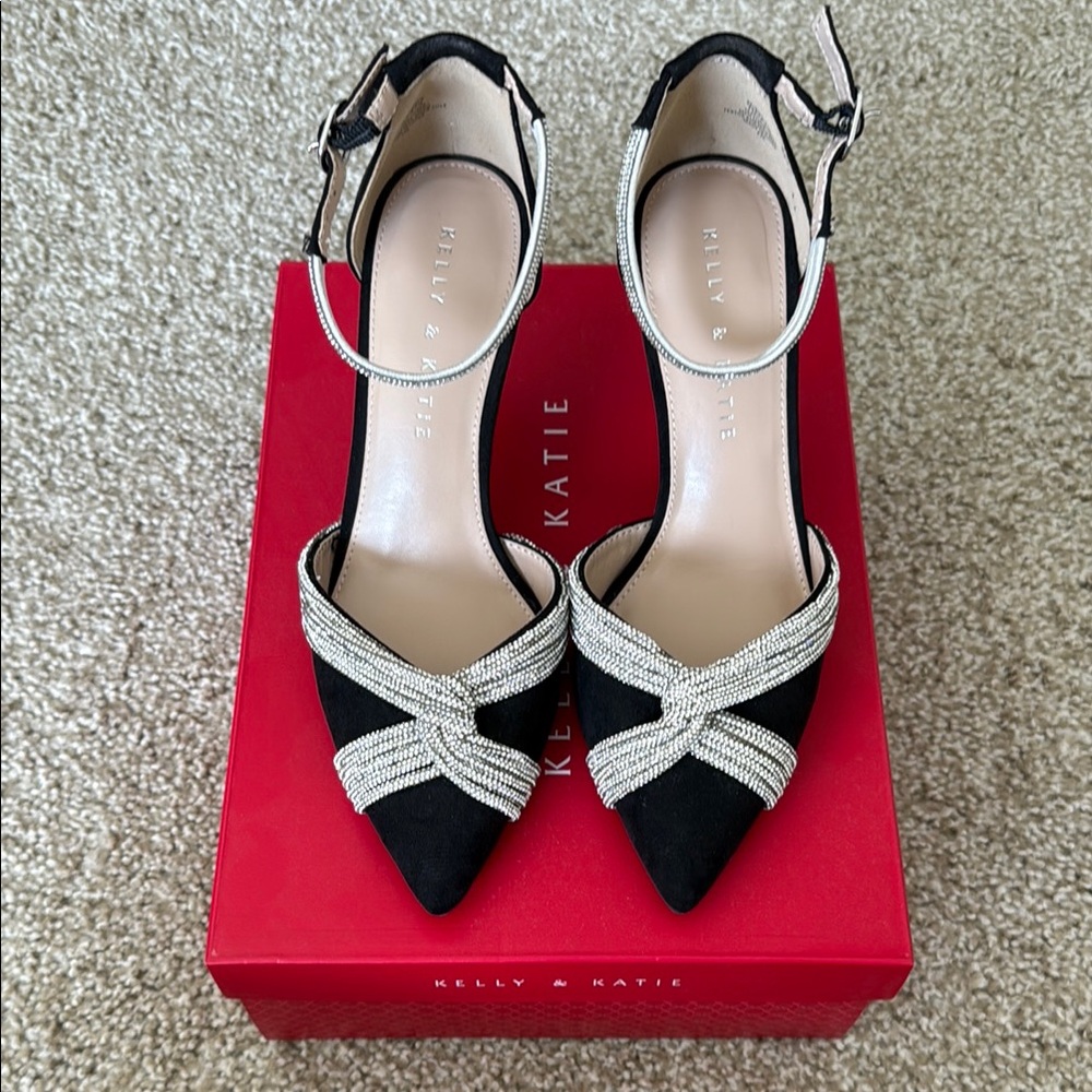 Kelly & Katie Black/Crystal Bordyn Heel Sz 7
